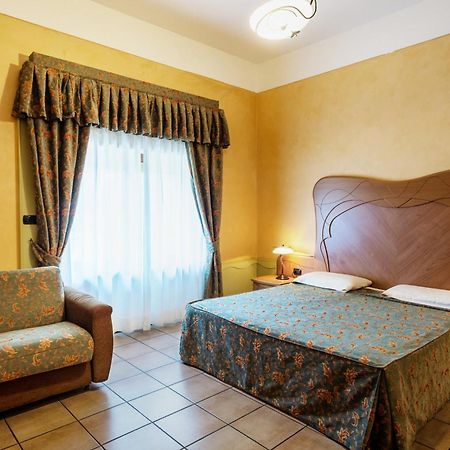 Residence Liberty Parma Ngoại thất bức ảnh