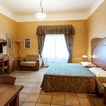 Residence Liberty Parma Ngoại thất bức ảnh