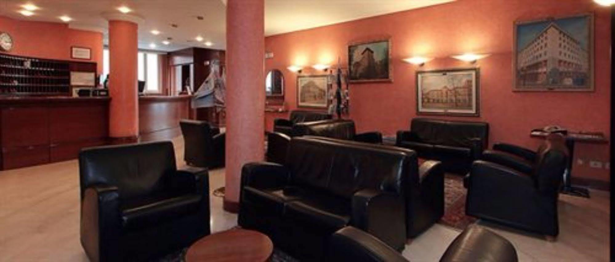 Residence Liberty Parma Ngoại thất bức ảnh