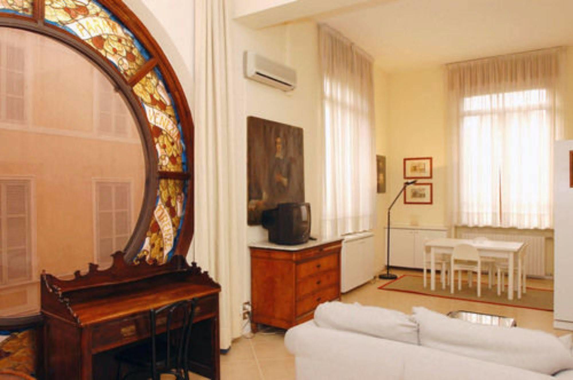 Residence Liberty Parma Ngoại thất bức ảnh